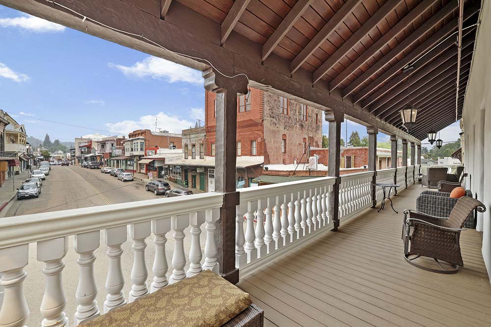 balcony at national hotel overlooking main street of jackson ca